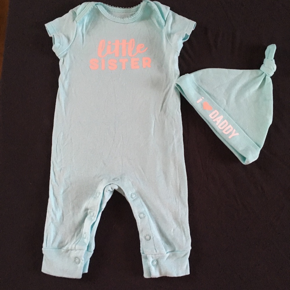 Carter’s Romper/Hat Set